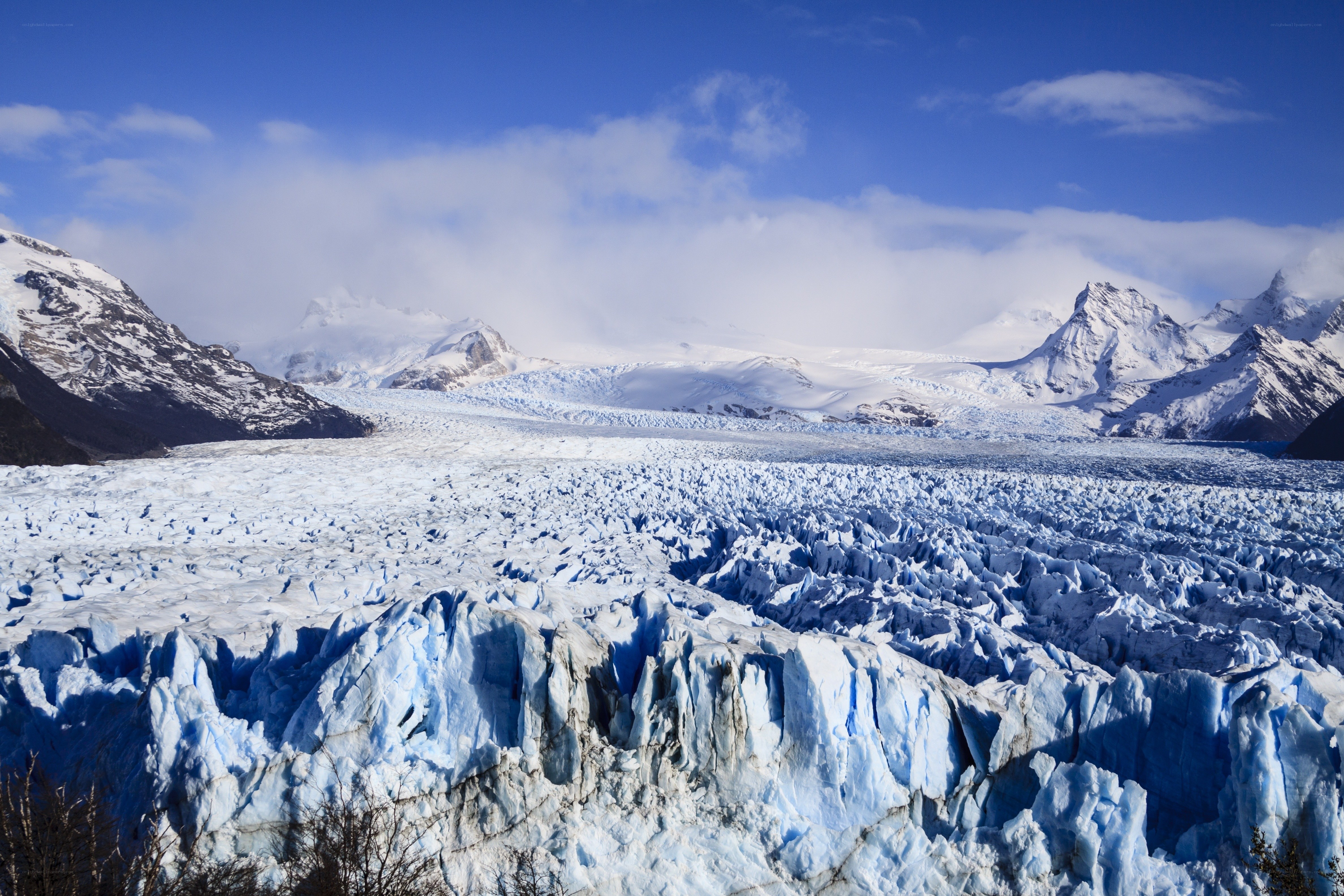 Glacier in mountain landscape