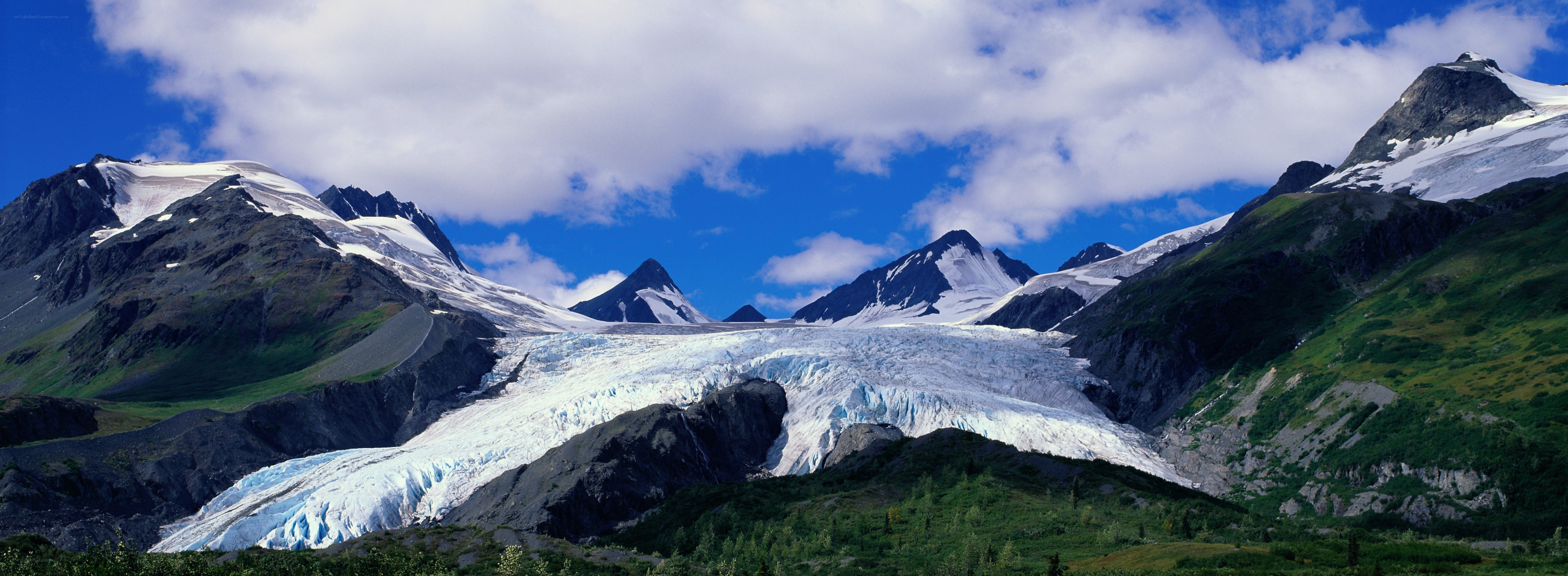 Glacier in mountain landscape