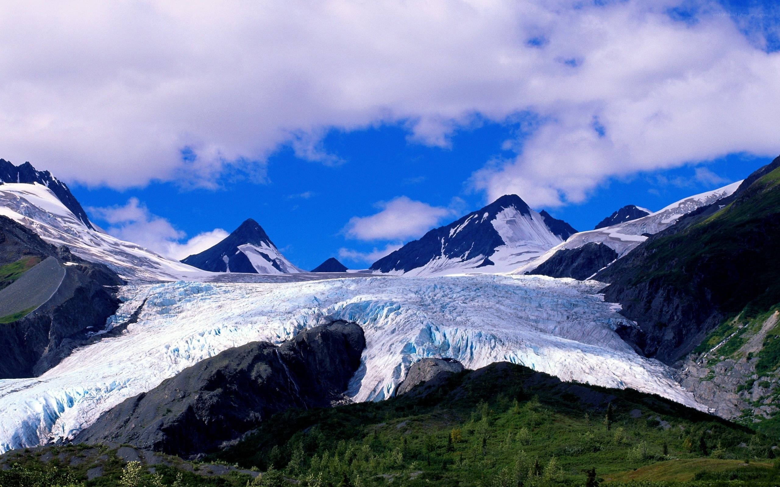 Glacier in mountain landscape