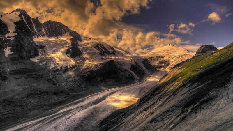 Glacier in Mountain Valley — Gold