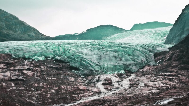 Glacier in Mountain Valley — Green, Dramatic, Photograph, Mountains, Ice