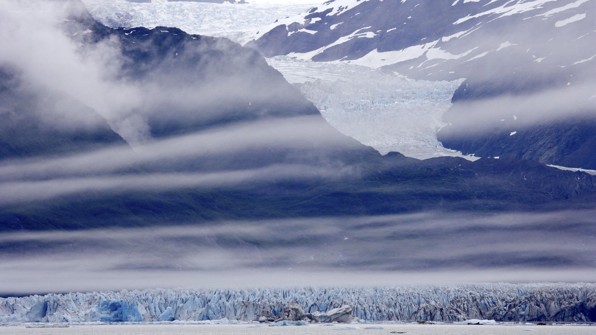 Glacier in mountainous landscape