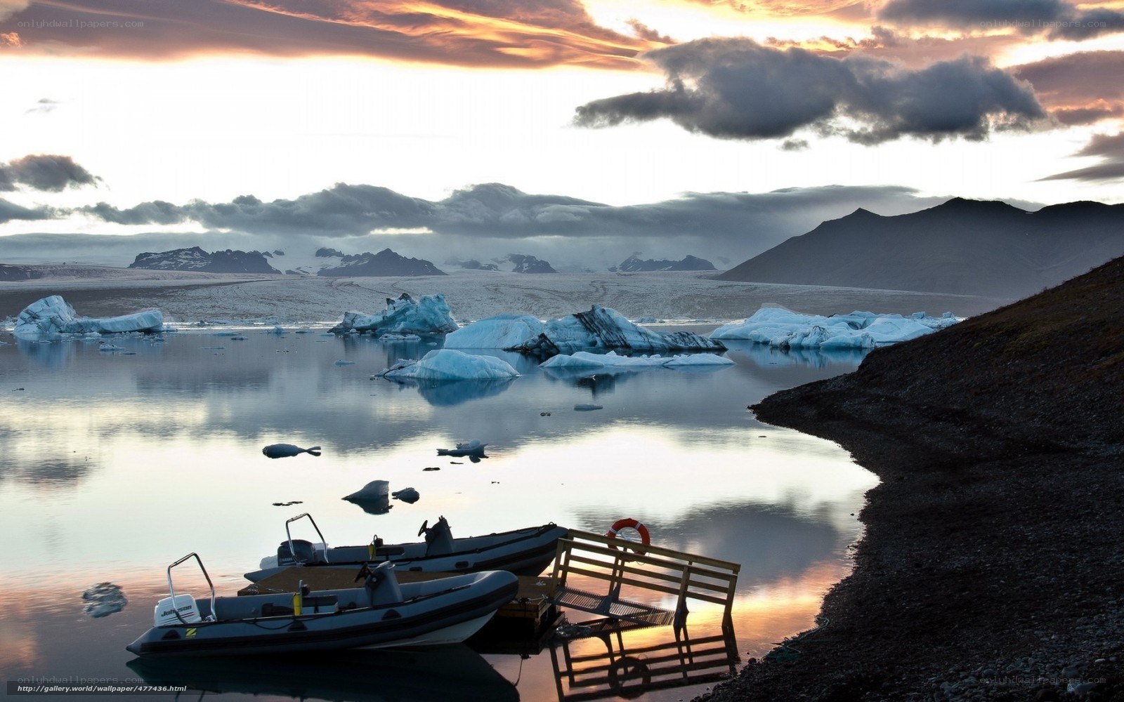 Glacier lagoon at sunset