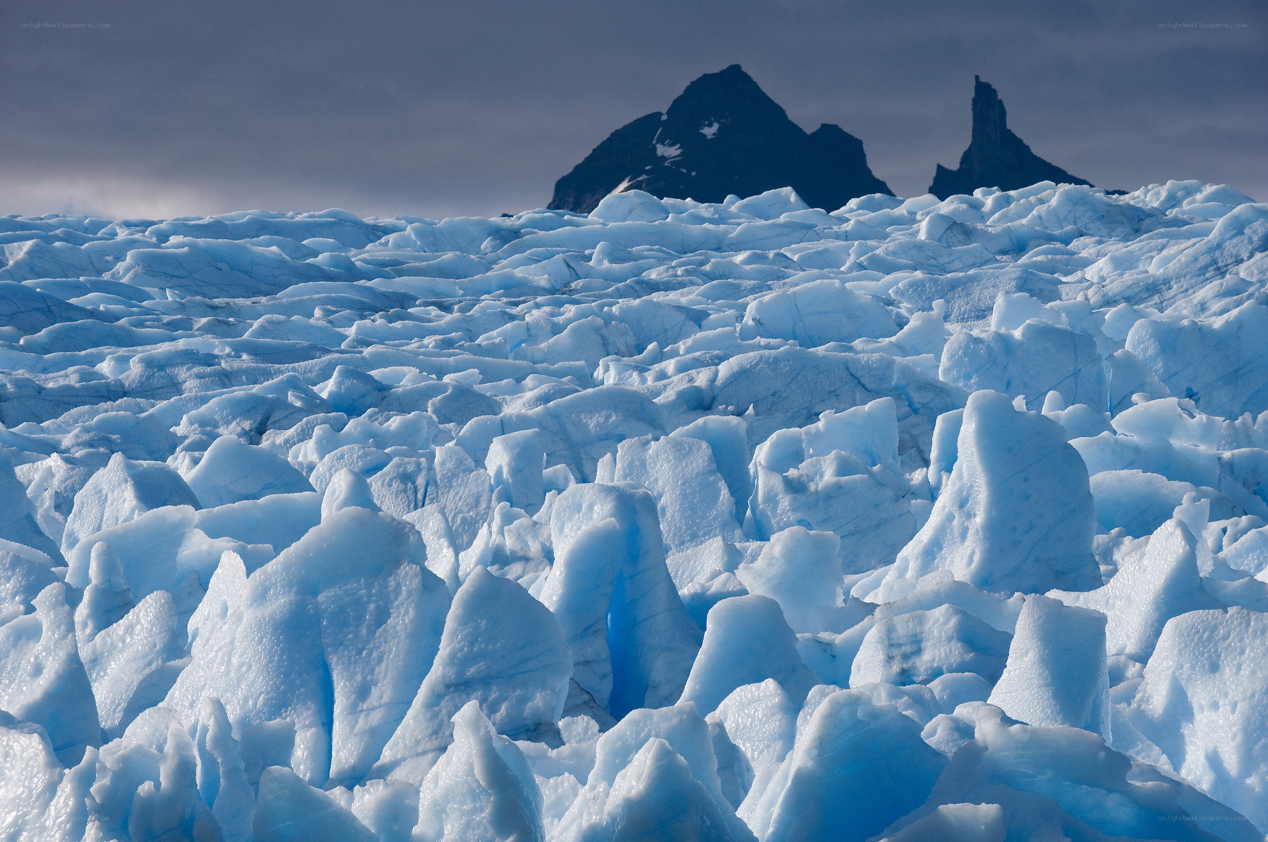 Glacier landscape with mountains