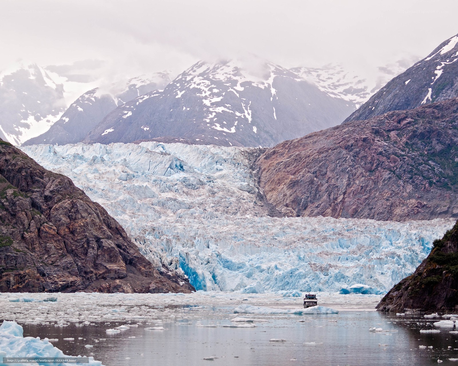 Glacier with Tour Boat