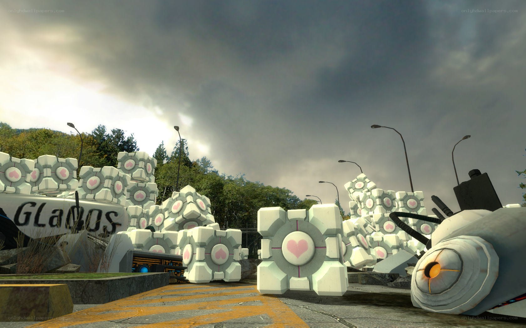 GLaDOS and Companion Cubes