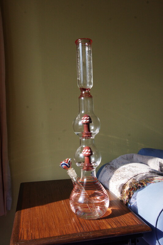glass bong with mushroom design