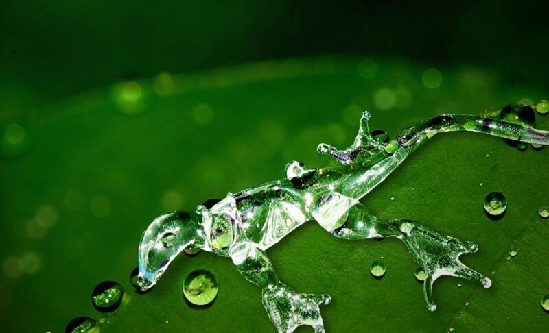 Glass Frog Sculpture