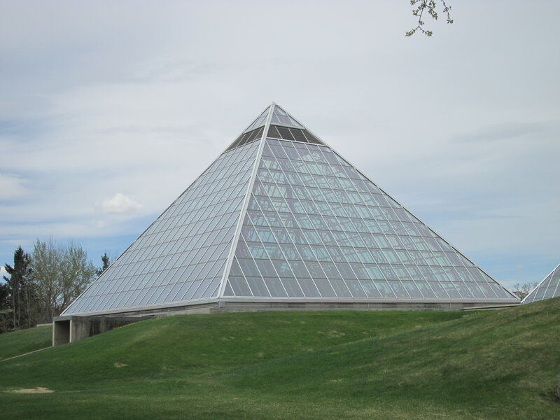 Glass Pyramid Structure — Green, Calm