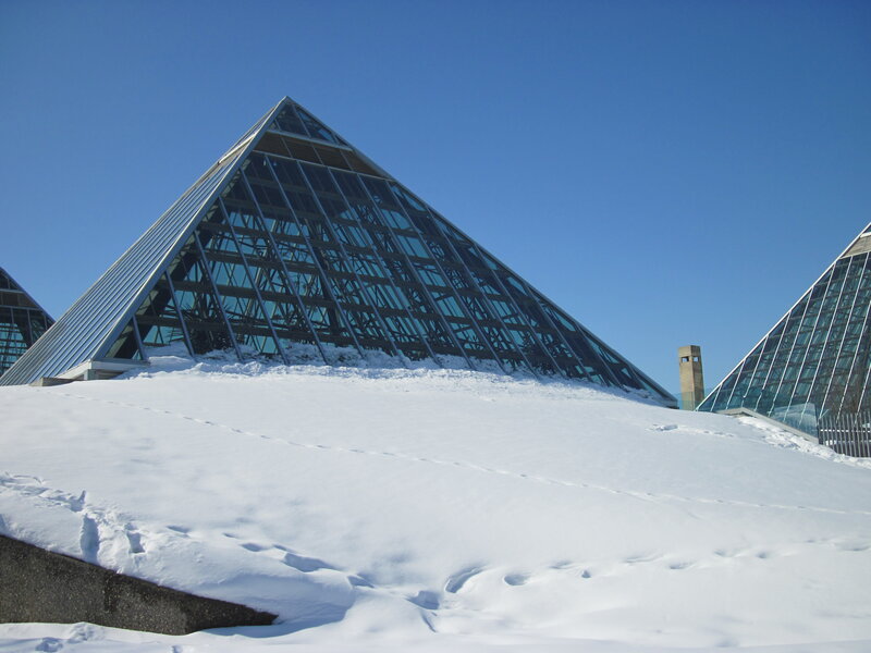 Glass Pyramids in Snow — White