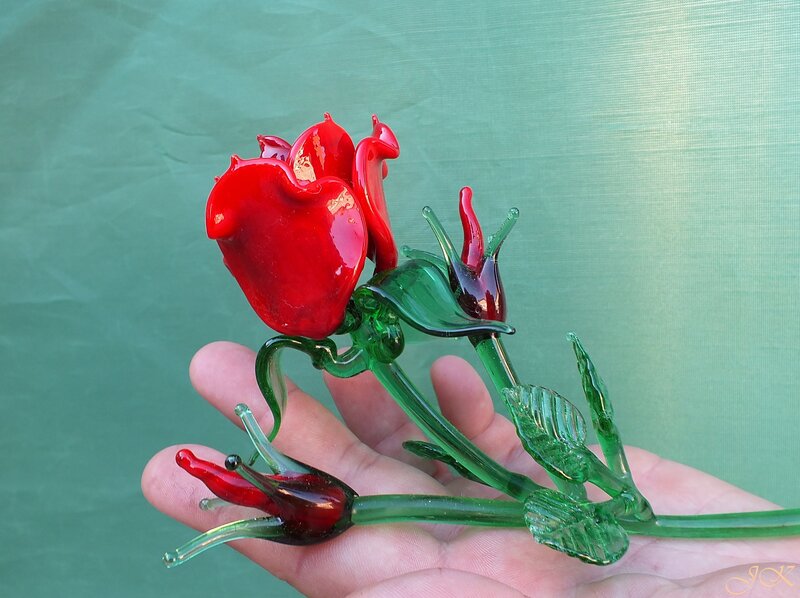 Glass Rose Sculpture — Red