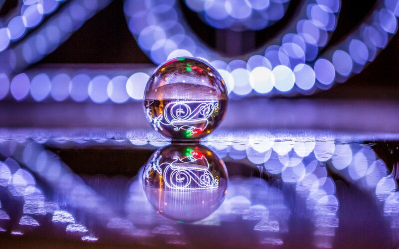 Glass Sphere with Reflection — Purple