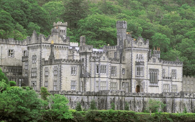 Glenveagh Castle — Green, Serene, Photograph, Trees, Hillside