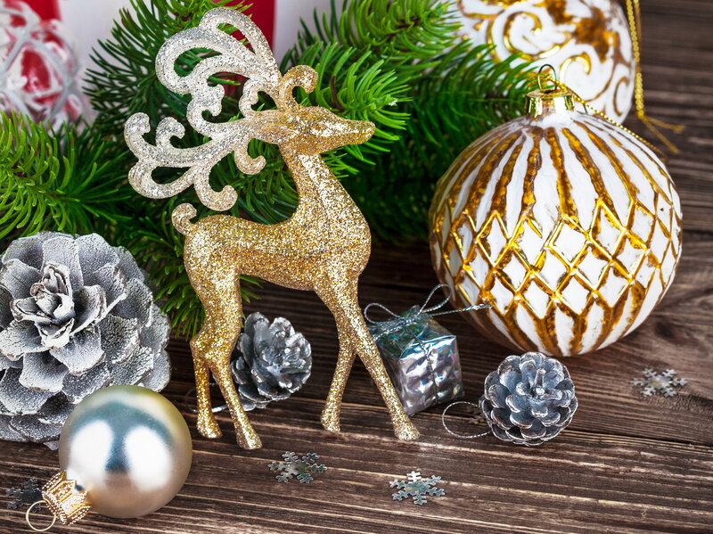 Glittery Reindeer Ornament — Gold