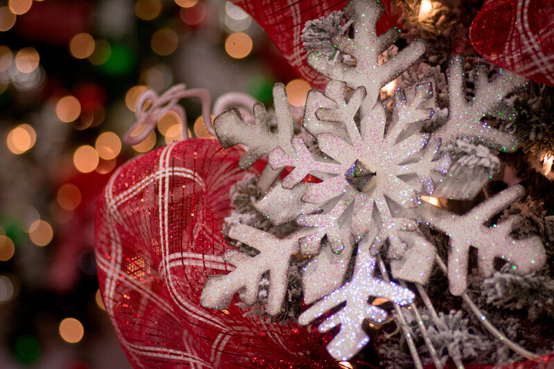 Glittery Snowflake Ornament — Red