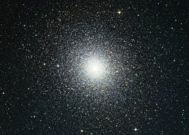Globular star cluster M13