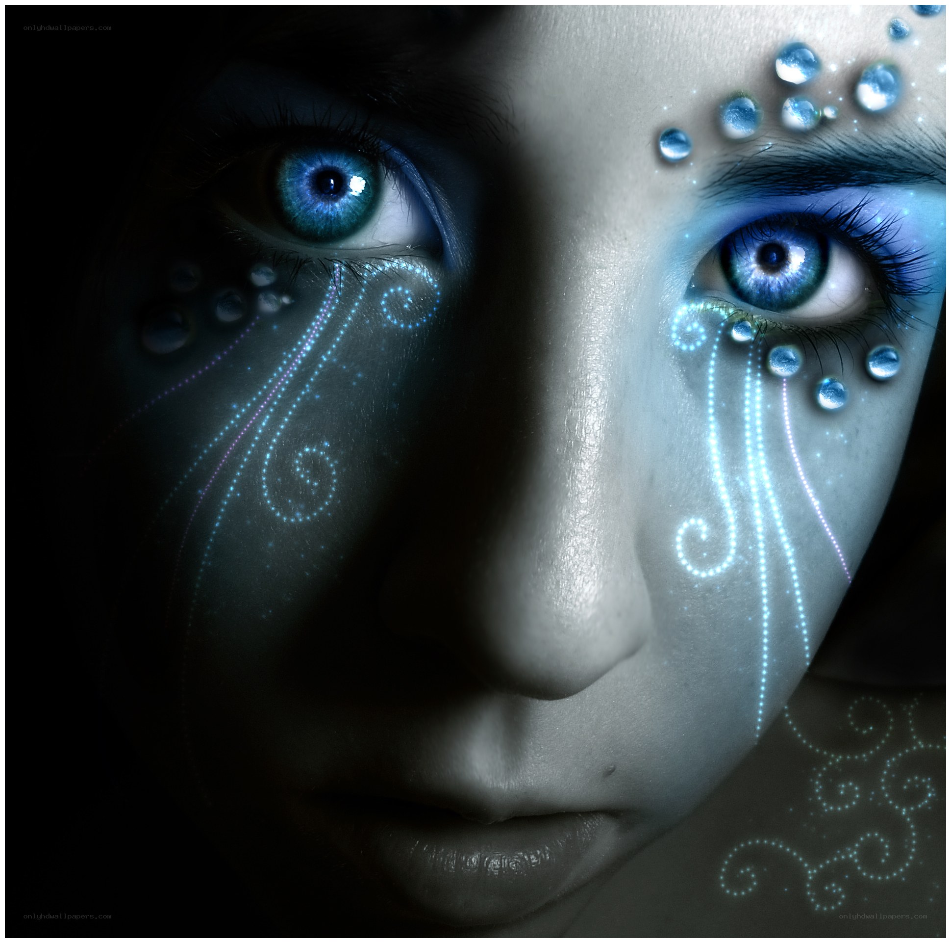 glowing blue eye art