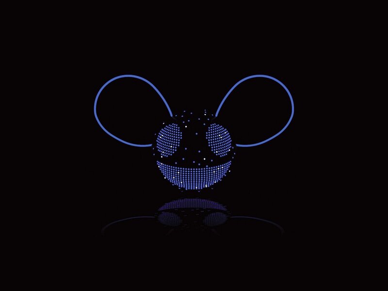 Glowing Blue Robot Head — Dark, Futuristic