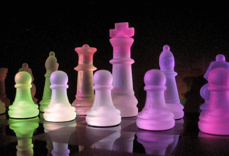 Glowing Chess Pieces — Purple