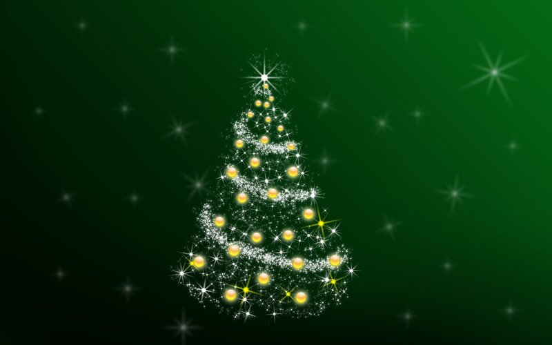 Glowing Christmas Tree — Green