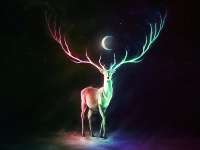 Glowing Deer with Antlers — Green