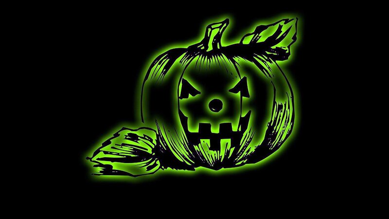 Glowing Green Jack-o'-lantern — Spooky, Night