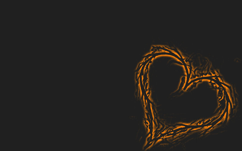 Glowing Heart Shape — Black
