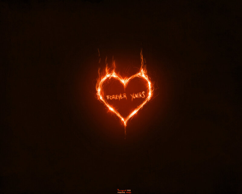 Glowing Heart Shape — Orange