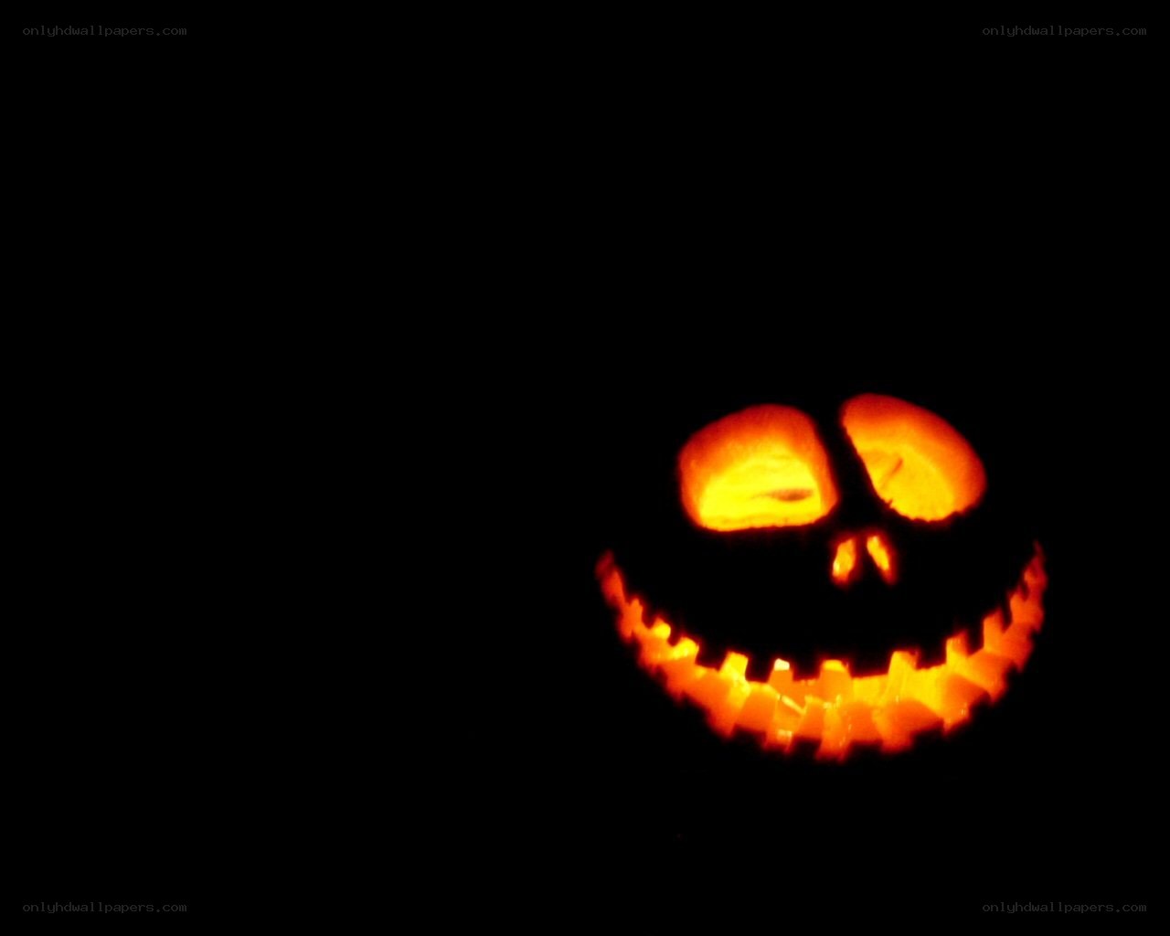 glowing jack-o-lantern