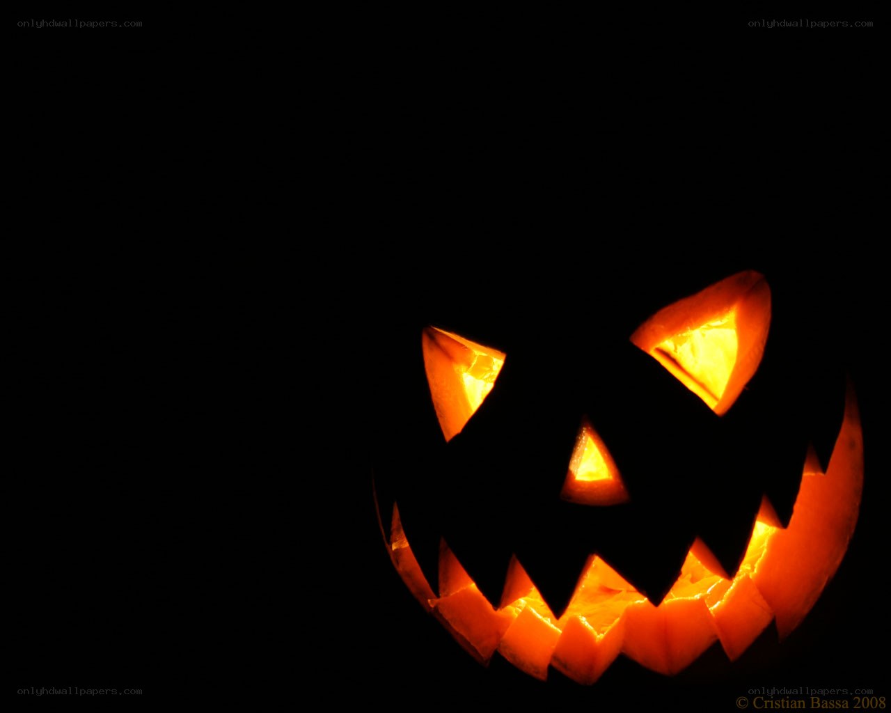 glowing jack-o-lantern face
