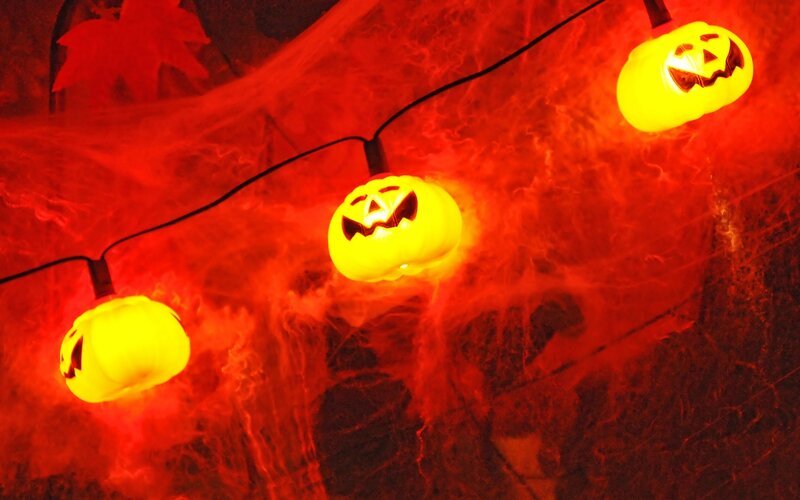 Glowing Jack-o-lantern Lights