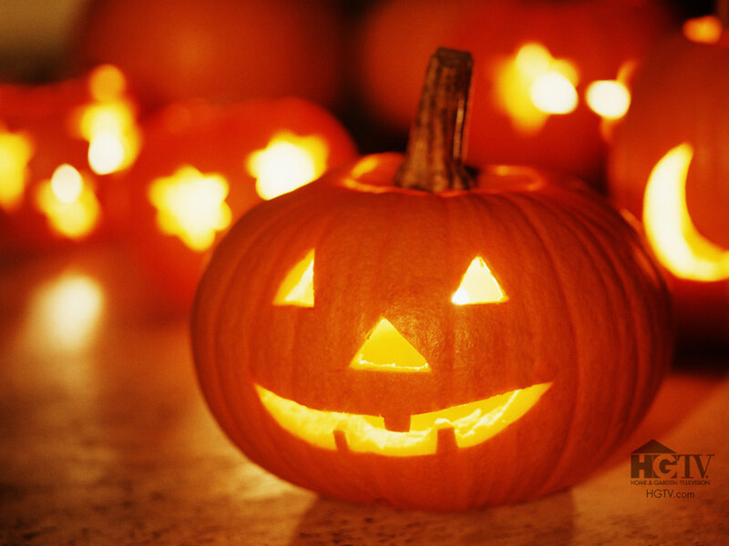 glowing jack-o-lanterns