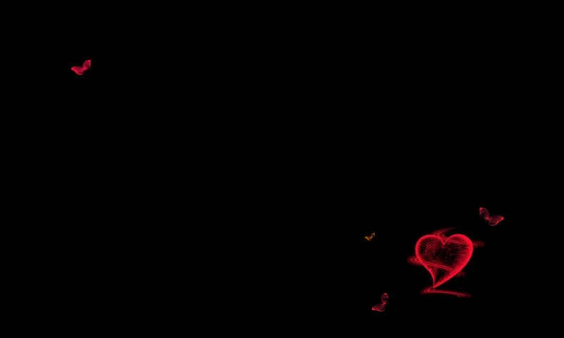 Glowing Red Heart — Black