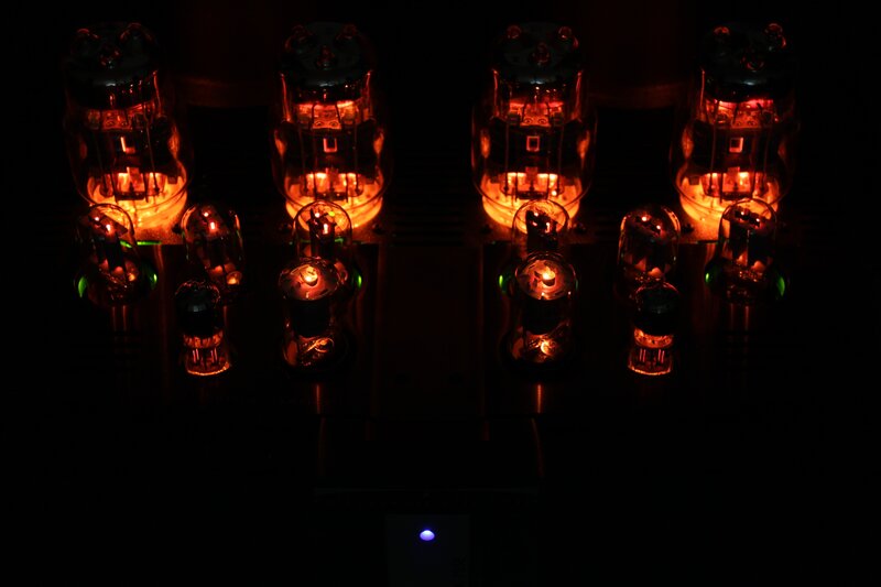 Glowing vacuum tubes in amplifier