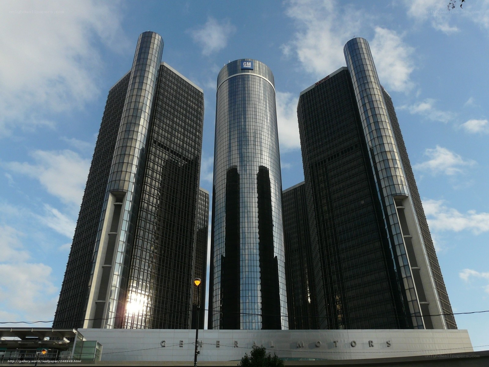 GM Renaissance Center
