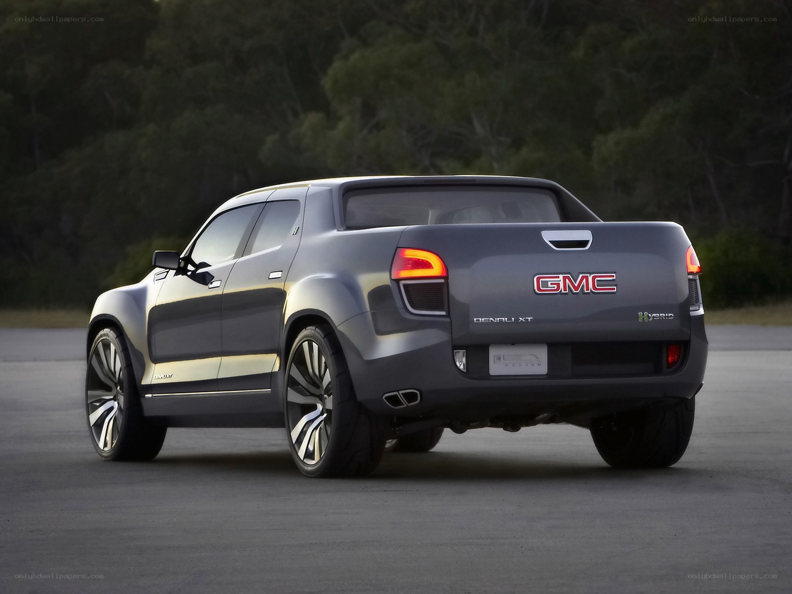GMC Denali XT Hybrid concept