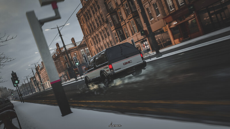 GMC Typhoon SUV