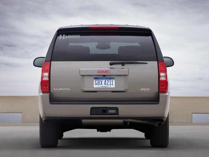 GMC Yukon Hybrid rear view