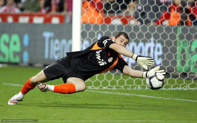 Goalkeeper Catching Ball — Green