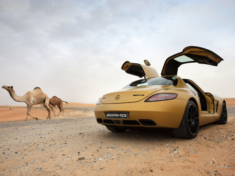 Gold AMG in the desert