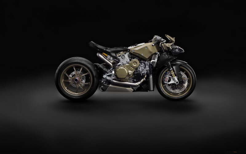 Gold and Black Motorcycle — Dramatic, Photograph