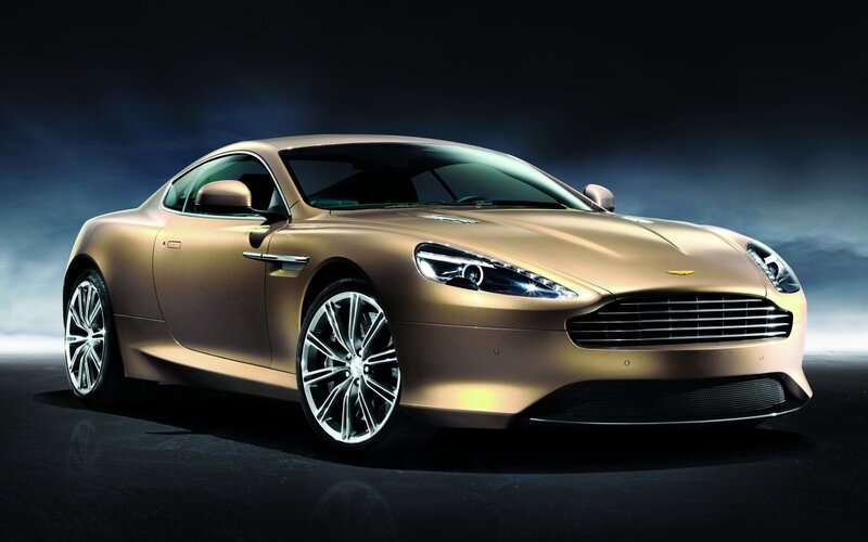Gold Aston Martin DB9 — Dramatic