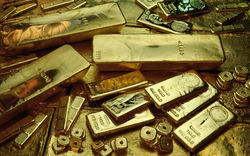 Gold Bars and Coins — Dramatic, Photograph