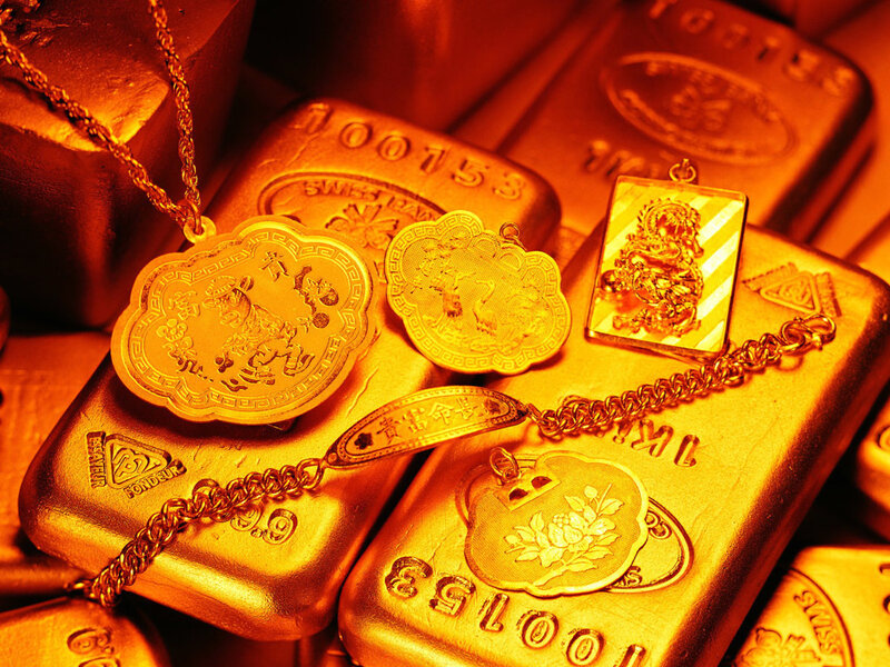 gold bars and jewelry