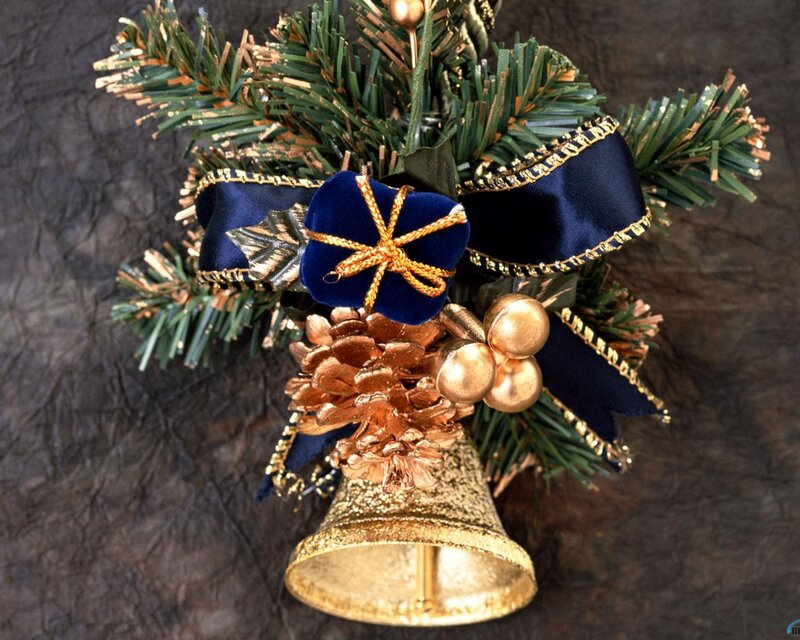 Gold Bell Ornament — Festive