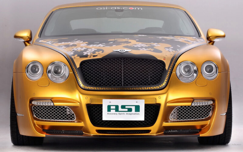 Gold Bentley Car — Showcase