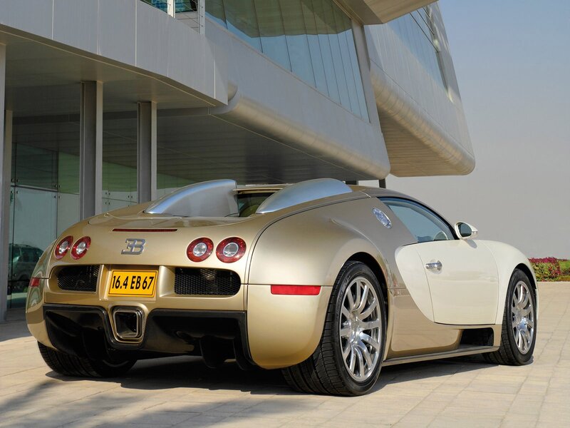 gold bugatti veyron