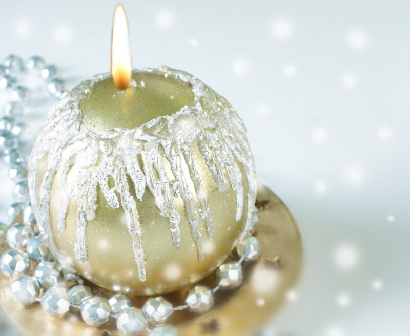 Gold Candle with Icicles
