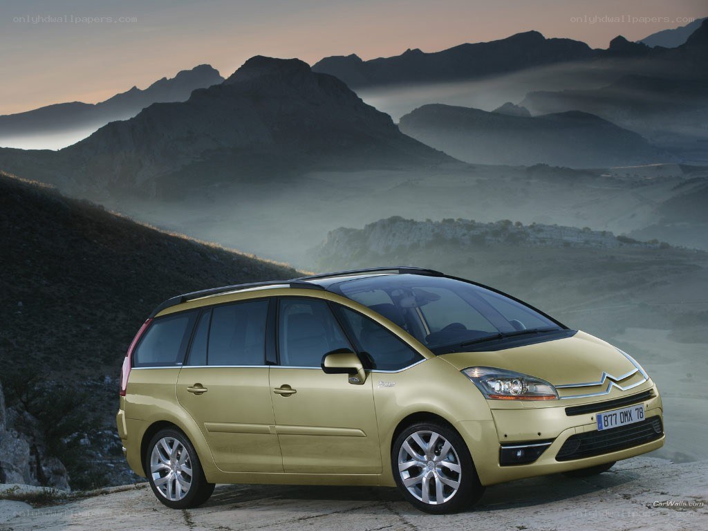 Gold Citroën C4 Picasso