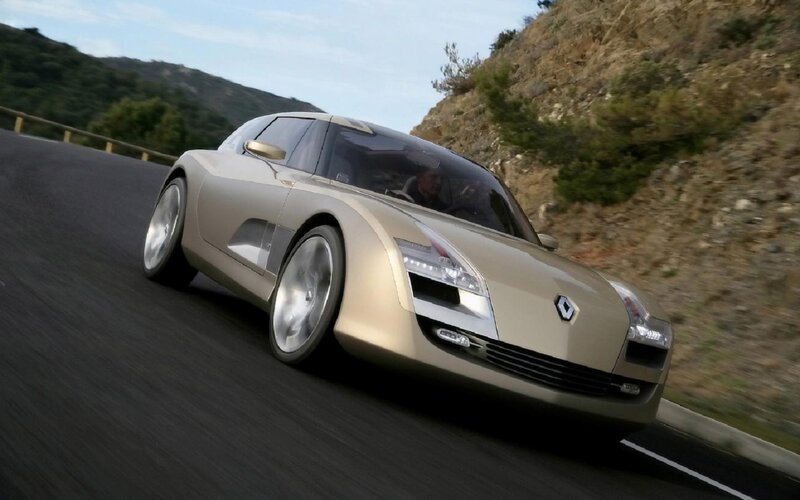 Gold Concept Car — Dynamic